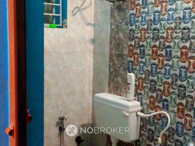 2 BHK Flat In Priya Apartment Mugalivakkam For Sale In Selv