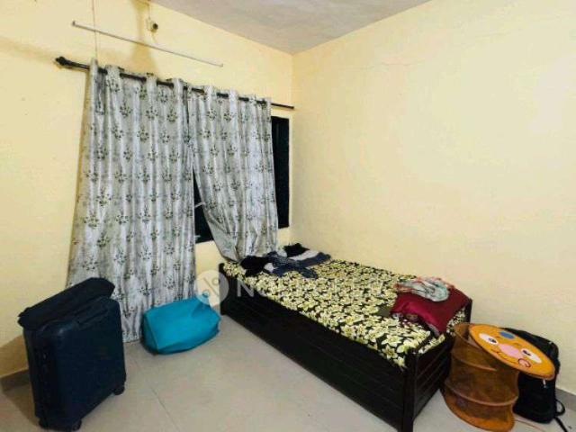2 BHK Flat In Priyadarshani Society for Rent In Talav Pali, Ganeshwadi, Thane West