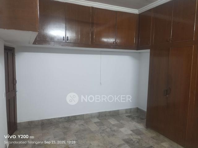 2 BHK Flat In Ruhaina Apartment for Rent In Tarnaka