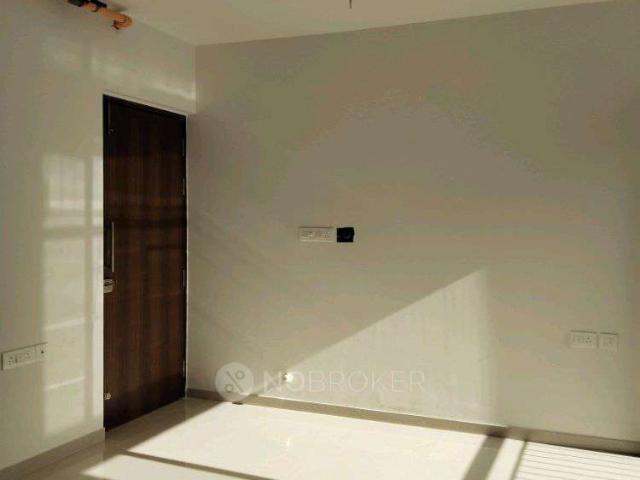 2 BHK Flat In Runwal Eirene For Sale In Thane West