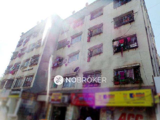 2 BHK Flat In Runwal Park For Sale In Market Yard