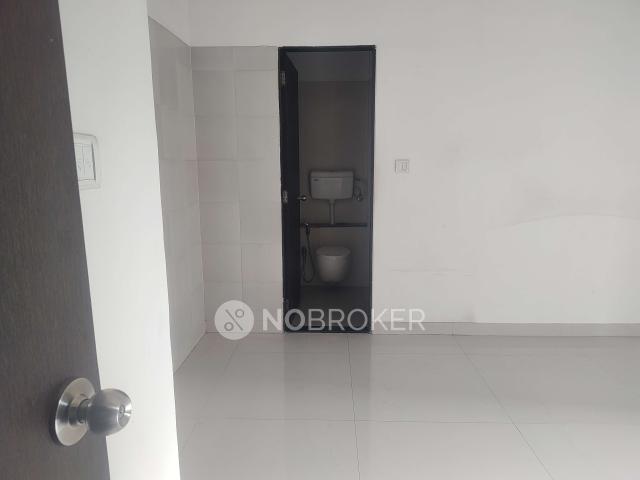2 BHK Flat In Runwal Pearl for Rent In Manpada