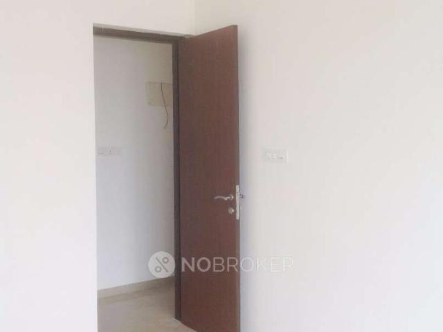 2 BHK Flat In Rustomjee Elanza For Sale In Malad West
