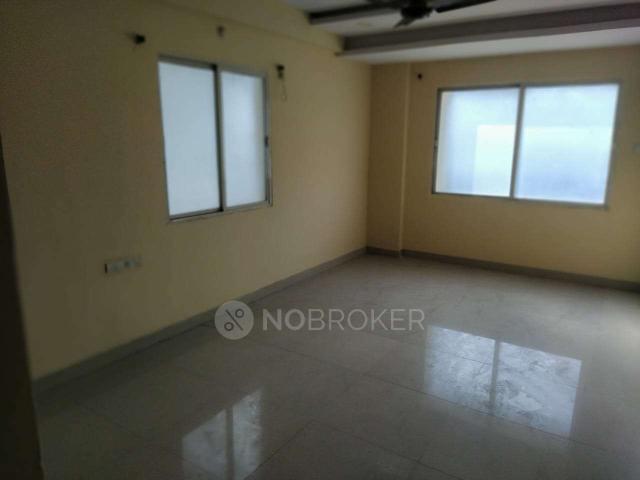 2 BHK Flat In R. K. Towers For Sale In Bahadurpura