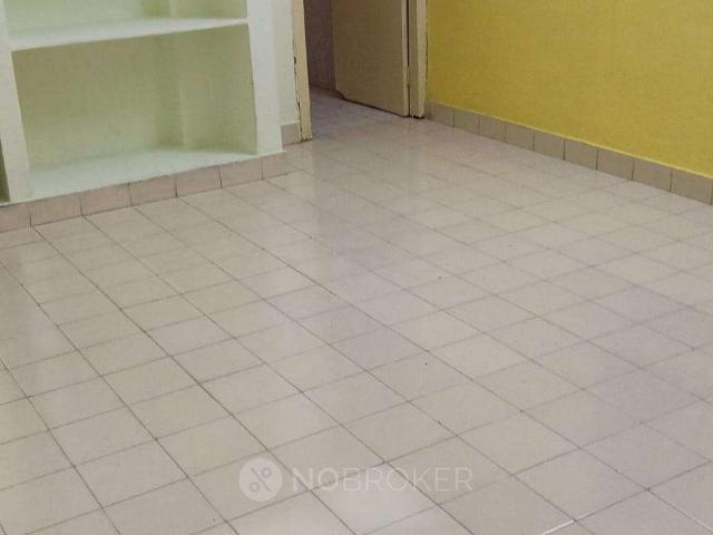 2 BHK Flat In Raghava Towers Kukatpally, for Rent