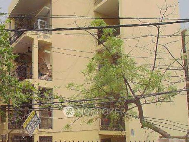 2 BHK Flat In Radhe Sham Apartment For Sale In Satbari