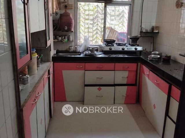 2 BHK Flat In Radhika Darshan For Sale In Kandivali West