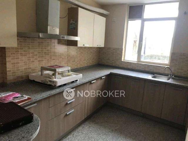 2 BHK Flat In Raheja Vedaanta For Sale In Sector 108