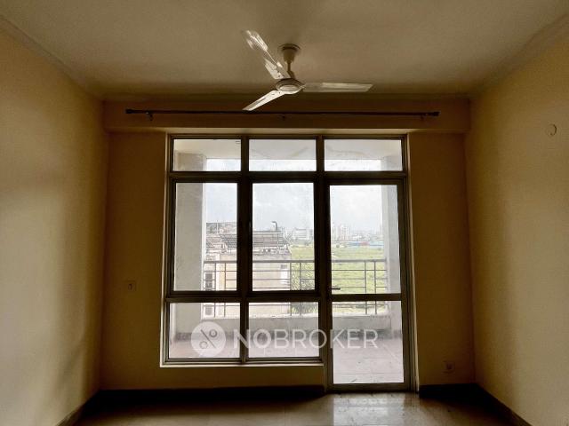 2 BHK Flat In Raheja Navodaya for Rent In Sector 92