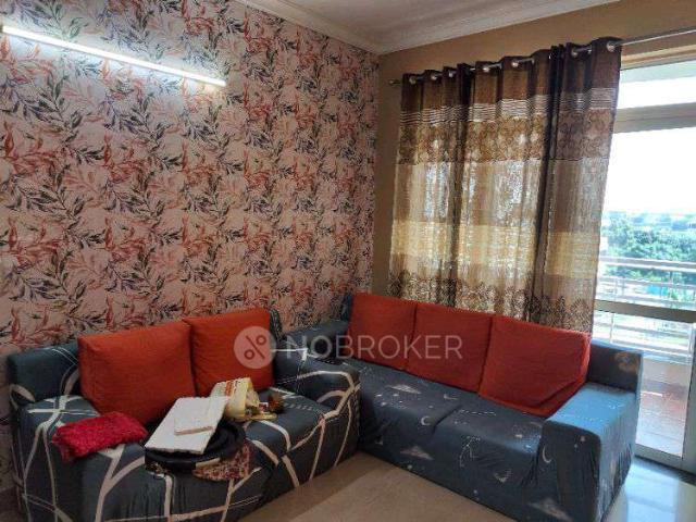 2 BHK Flat In Raheja Shilas for Rent In Sector 109