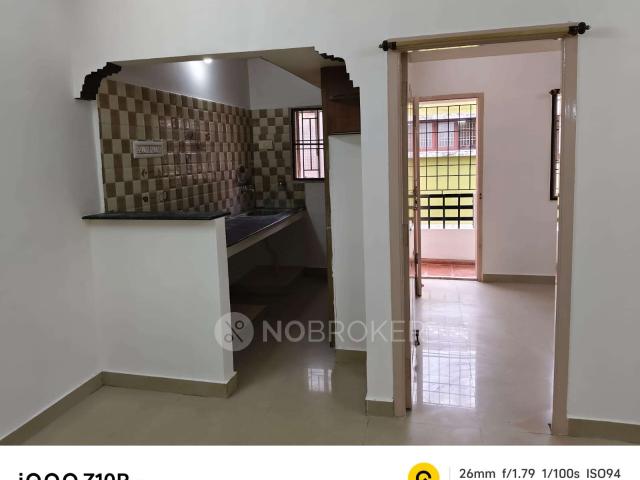 2 BHK Flat In Raja Enclave, Chromepet For Sale In Ramzan Street