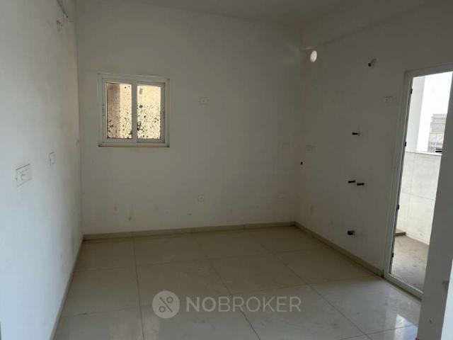 2 BHK Flat In Rajapushpa Imperia, Tellapur For Sale In Tell