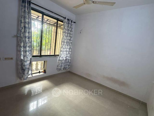 2 BHK Flat In Rajeshri Apartment, Kandivali West For Sale In Kandivali West