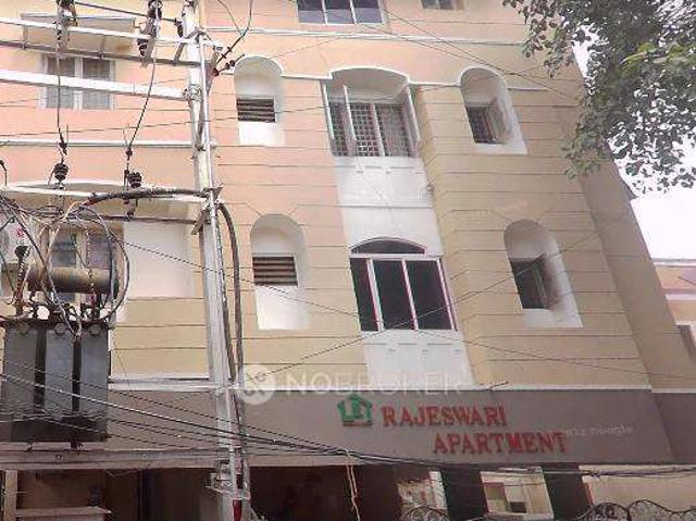 2 BHK Flat In Rajeshwari Apartment For Sale In Koyambedu