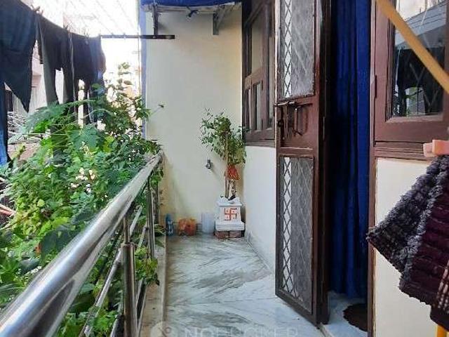 2 BHK Flat In Rajpur Khurd Extention Colony for Rent In Del