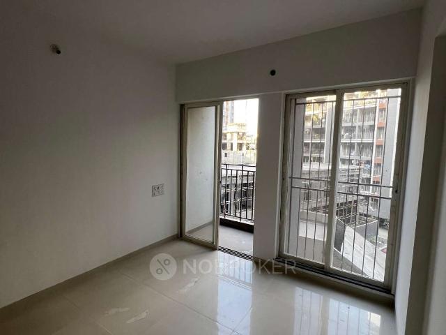 2 BHK Flat In Rama Krystal One For Sale In Krystal One