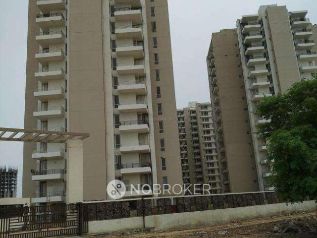 2 BHK Flat In Ramprastha Awho for Rent In Sector 95