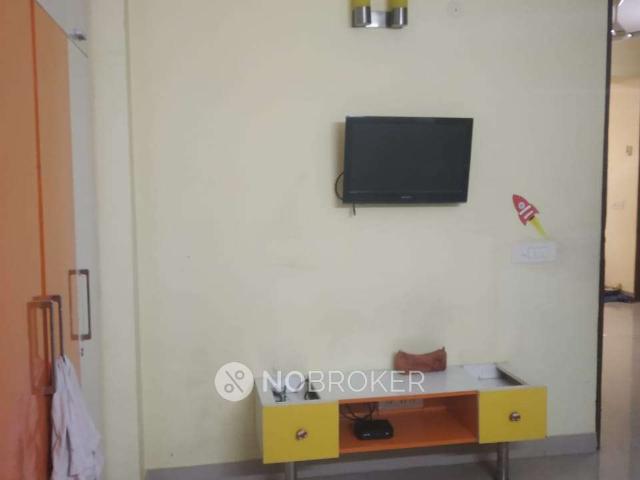 2 BHK Flat In Ramprastha The Edge Towers for Rent In Sector 37d