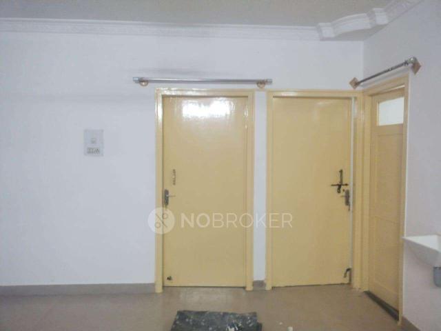 2 BHK Flat In Residential Appartment for Rent In 851, Malle