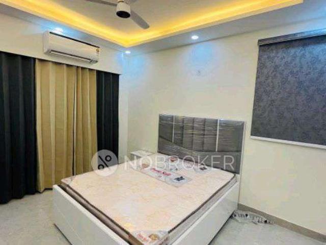2 BHK Flat In Rg Luxury Home for Rent In Sector 16b