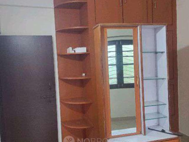 2 BHK Flat In Rk Suvarna Siva For Sale In 2 4 9111, Road N