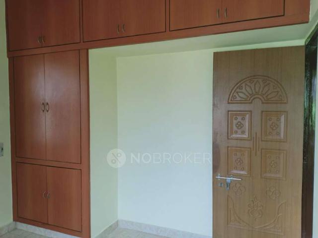 2 BHK Flat In Rohith Flats, Velachery For Sale In Velachery