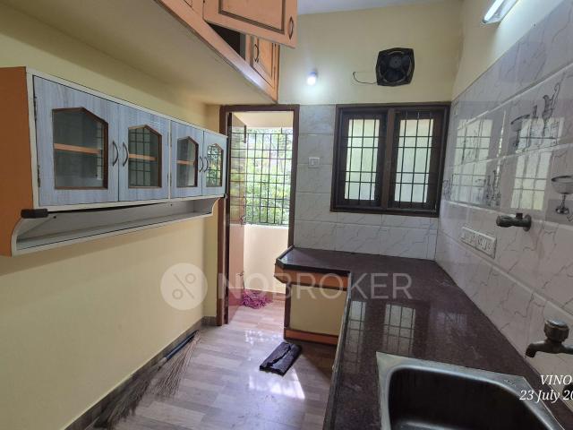 2 BHK Flat In Roja Apartments, Chidabaram Street Chennai 600067 For Sale In Thoraipakkam