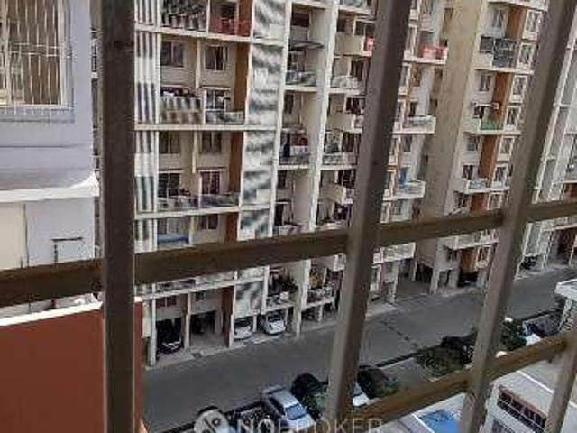 2 BHK Flat In Royal Galaxy For Sale In Charholi Budruk