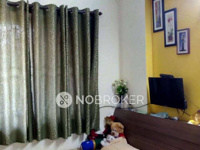 2 BHK Flat In Royal Legend For Sale In Bommanahalli