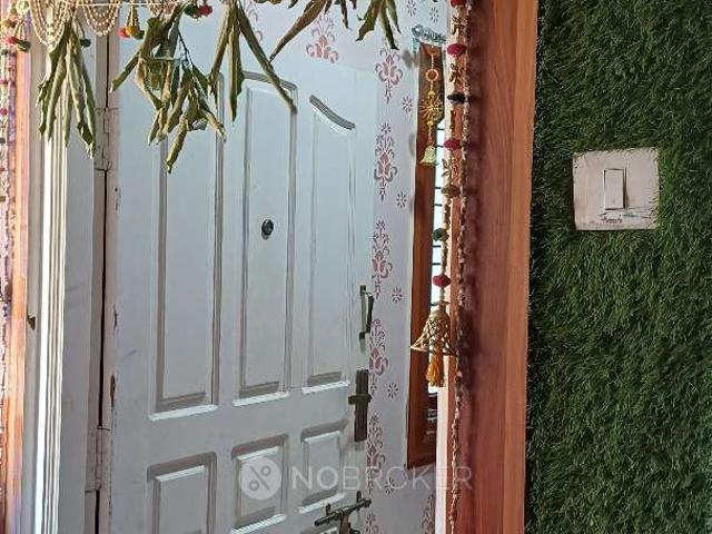 2 BHK Flat In Royal Residency For Sale In Amberpet