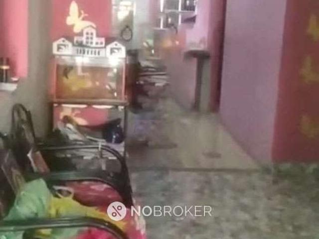 2 BHK Flat In Stand Alone Building for Lease In Cholourpaly