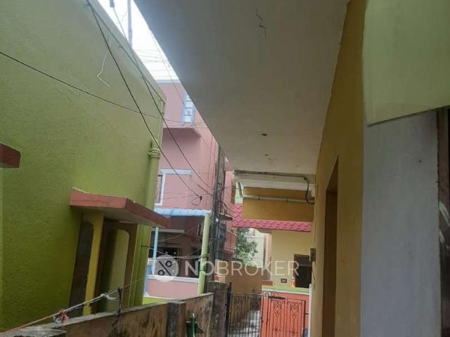 2 BHK Flat In Stand Alone Building for Lease In Kolathur