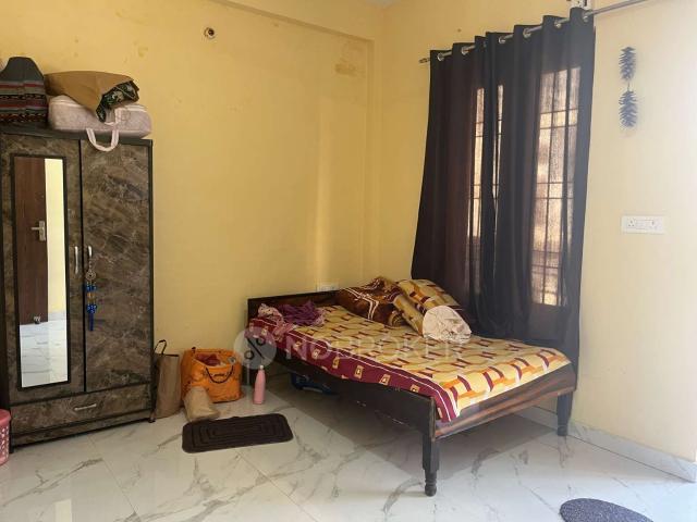 2 BHK Flat In Stand Alone Building for Rent In Sector 112