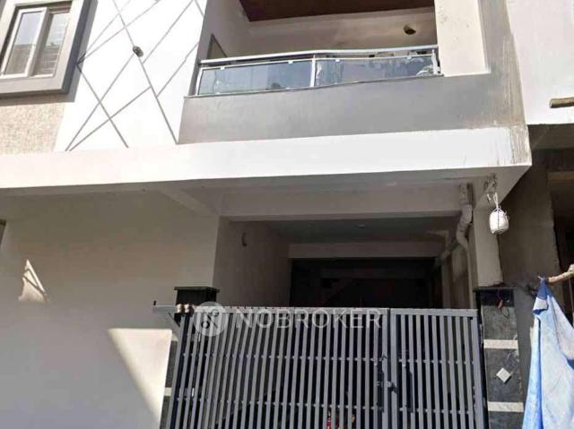 2 BHK Flat In Standaone Building for Rent In Nizampet