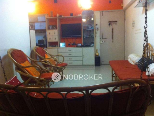 2 BHK Flat In Standalone Buiding for Rent In Andheri West