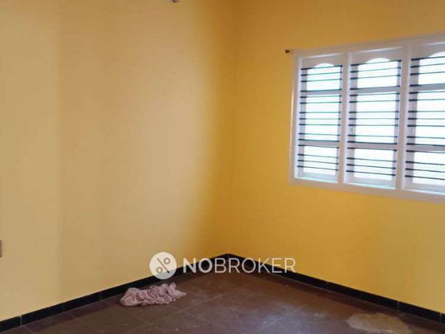 2 BHK Flat In Standalone Building for Lease In Electronic