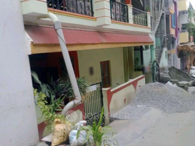 2 BHK Flat In Standalone Building for Lease In Electronic