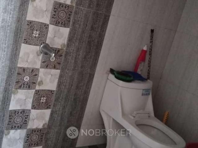 2 BHK Flat In Standalone Building for Lease In Hbr Layout
