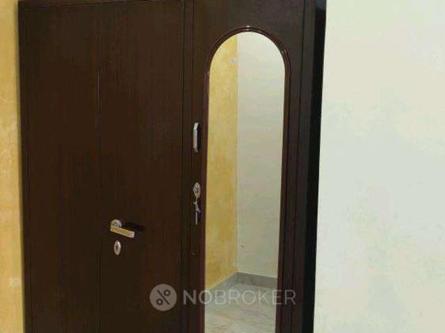2 BHK Flat In Standalone Building for Rent In 1615