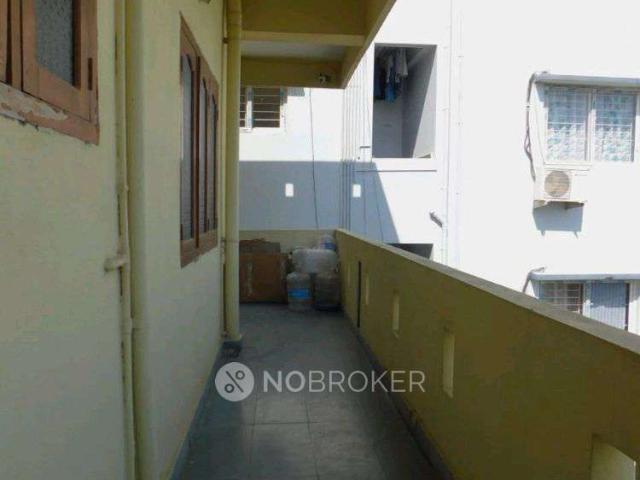 2 BHK Flat In Standalone Building for Rent In Gachibowli