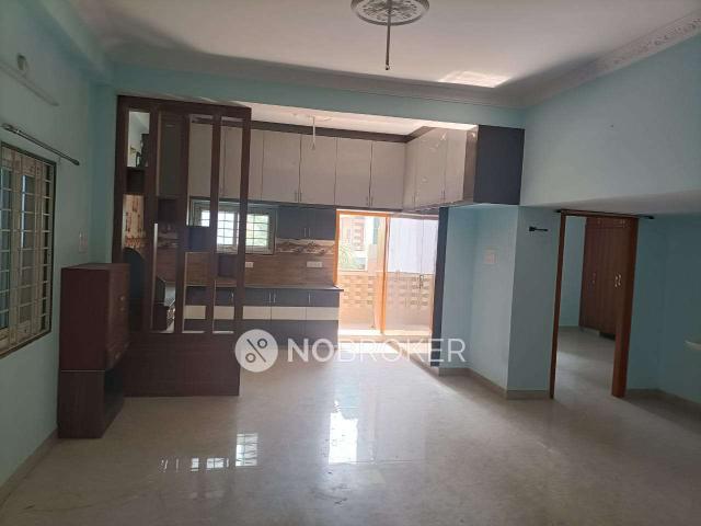 2 BHK Flat In Standalone Building for Rent In Kothapet
