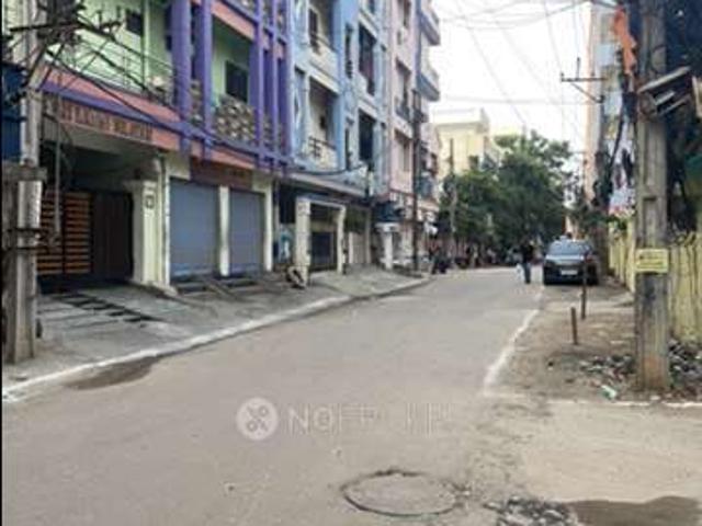 2 BHK Flat In Standalone Building for Rent In Kondapur