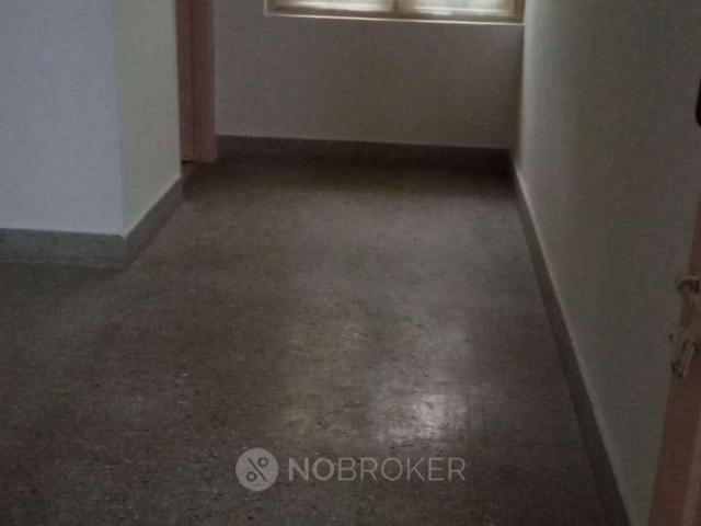2 BHK Flat In Standalone Building for Rent In Koramangala