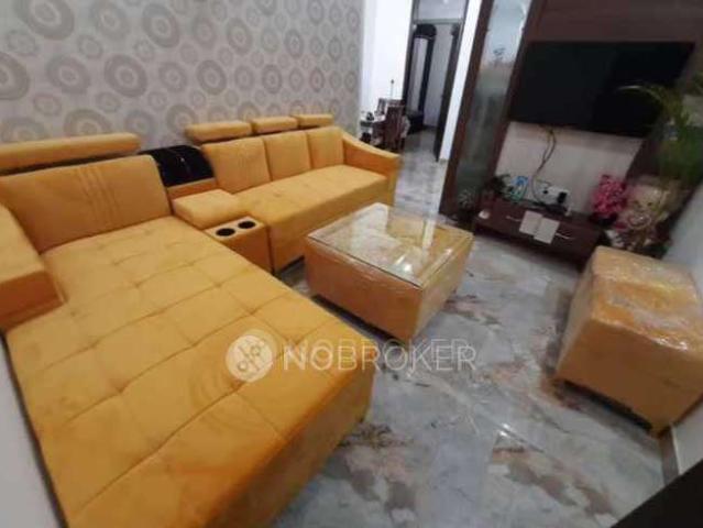 2 BHK Flat In Standalone Building for Rent In Indirapuram