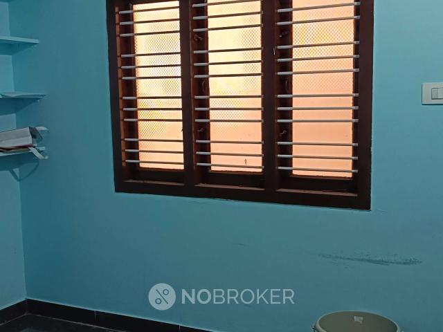 2 BHK Flat In Standalone Building for Rent In J. P. Nagar