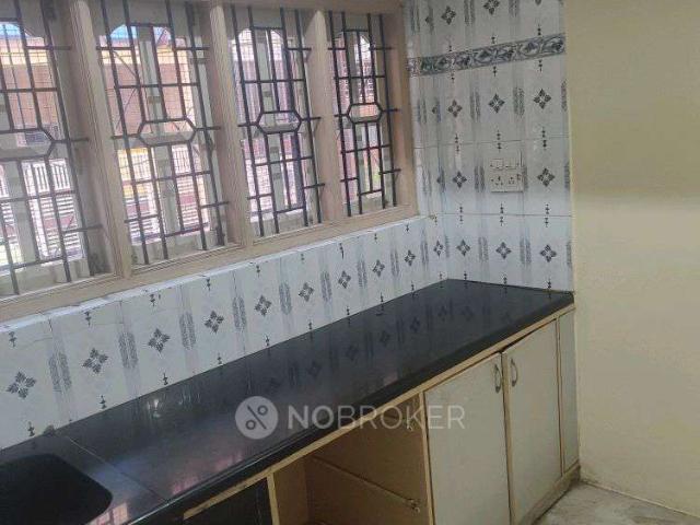 2 BHK Flat In Standalone Building for Rent In Jp Nagar