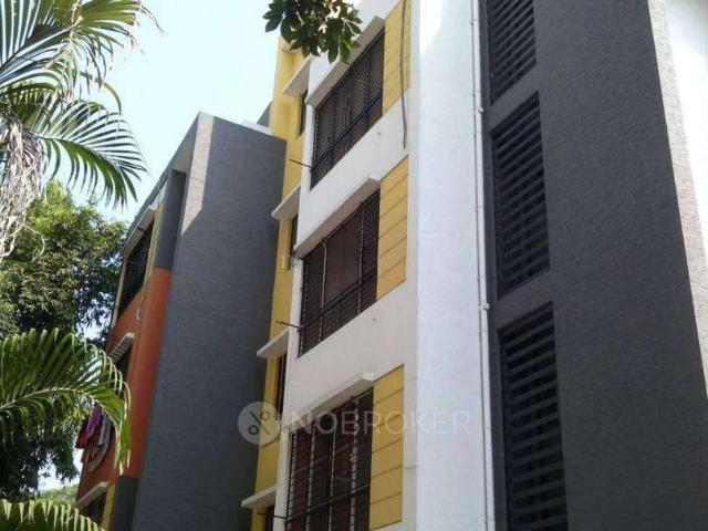2 BHK Flat In Standalone Building for Rent In Medavakkam