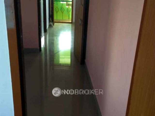 2 BHK Flat In Standalone Building for Rent In Medavakkam
