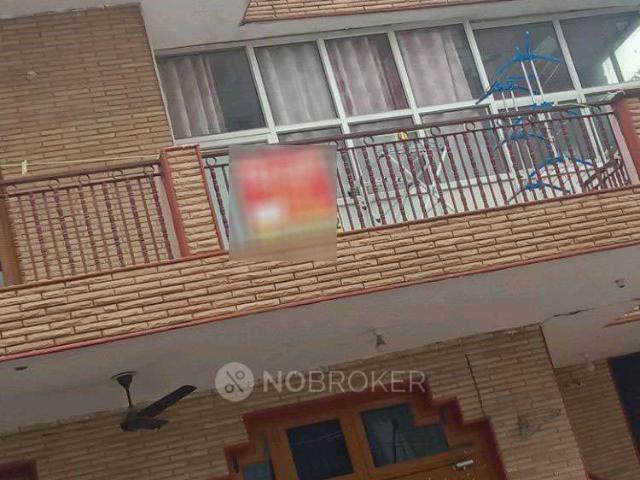 2 BHK Flat In Standalone Building. For Rent In Sector 10a