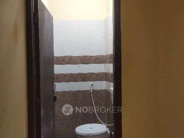 2 BHK Flat In Standalone Building for Rent In Sector 123